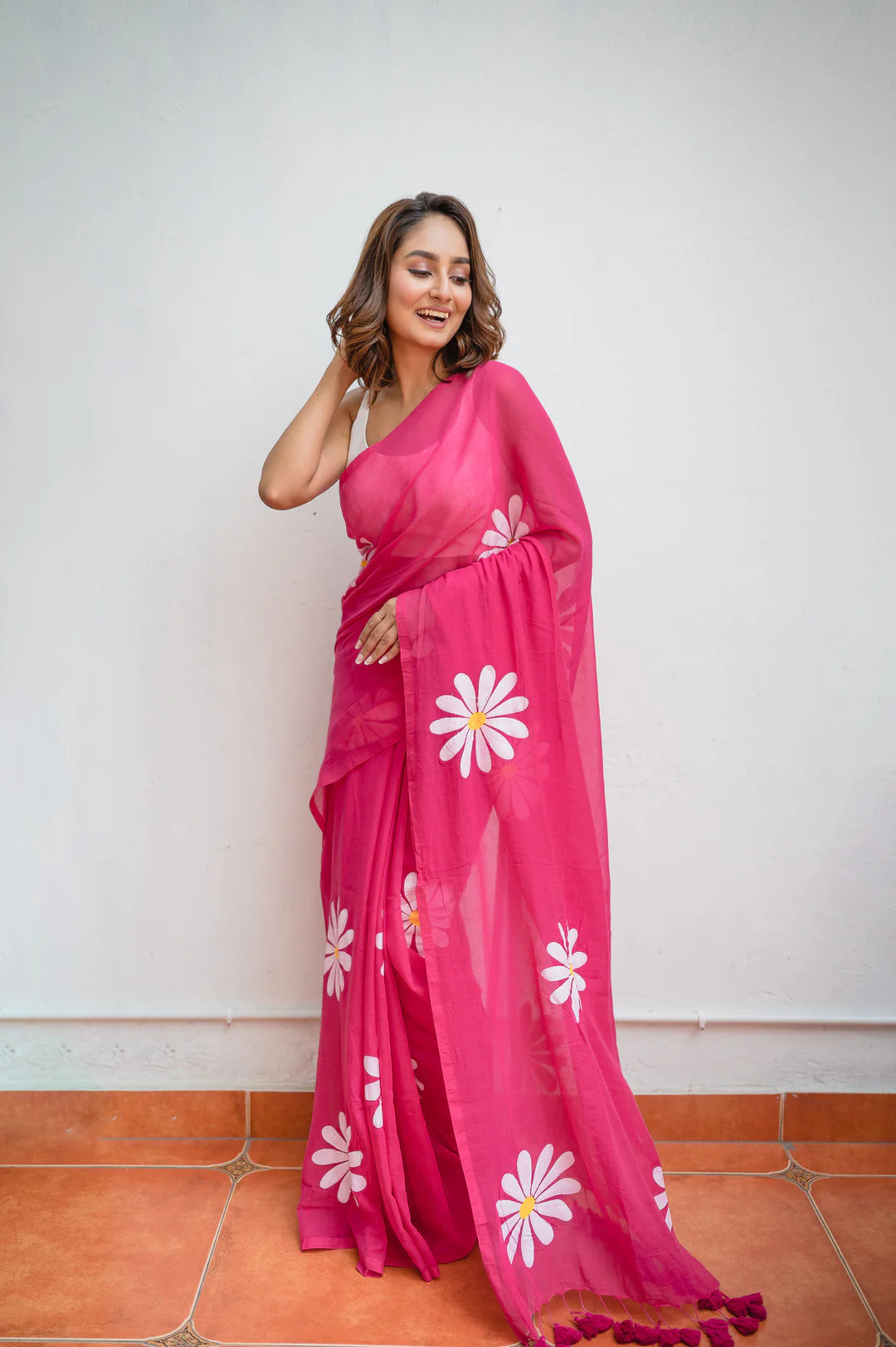 Pink Flower Mulmul Cotton Saree